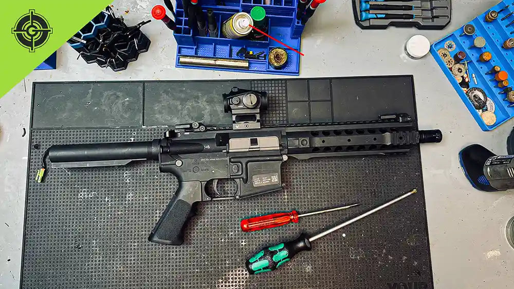 Vedlikehold av Gassdrevne Softgun-Replika Våpen: Slik Holder Du Våpenet i Topp Stand