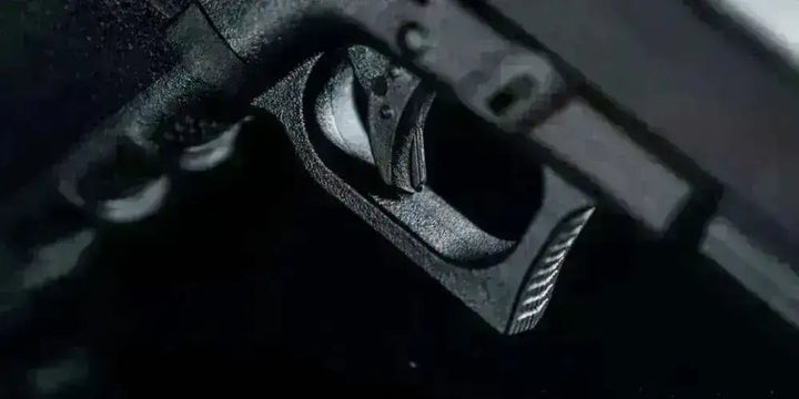 Glock 17 CNC - Gass Softgun med Blowback - GHK Premium - Pakkesett - Game-On.no